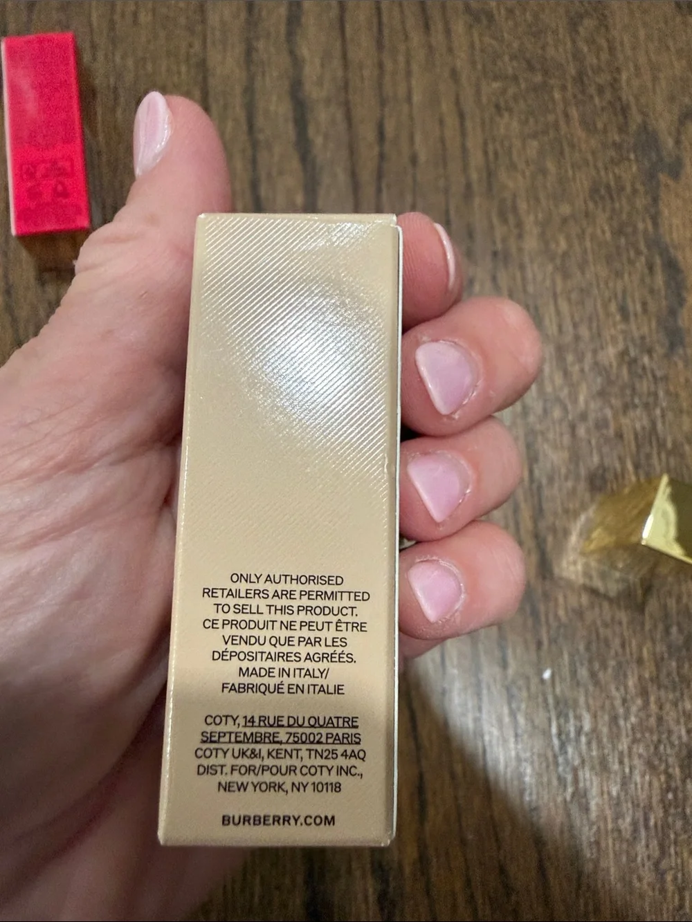 Burberry kisses matte lipstick -93 Matte Russet